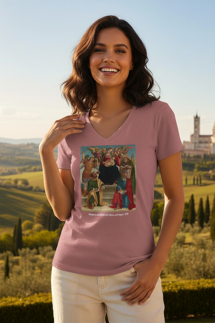 Model wearing Heather Mauve tee